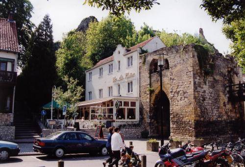 法尔肯堡De La Ruine住宿加早餐旅馆 外观 照片